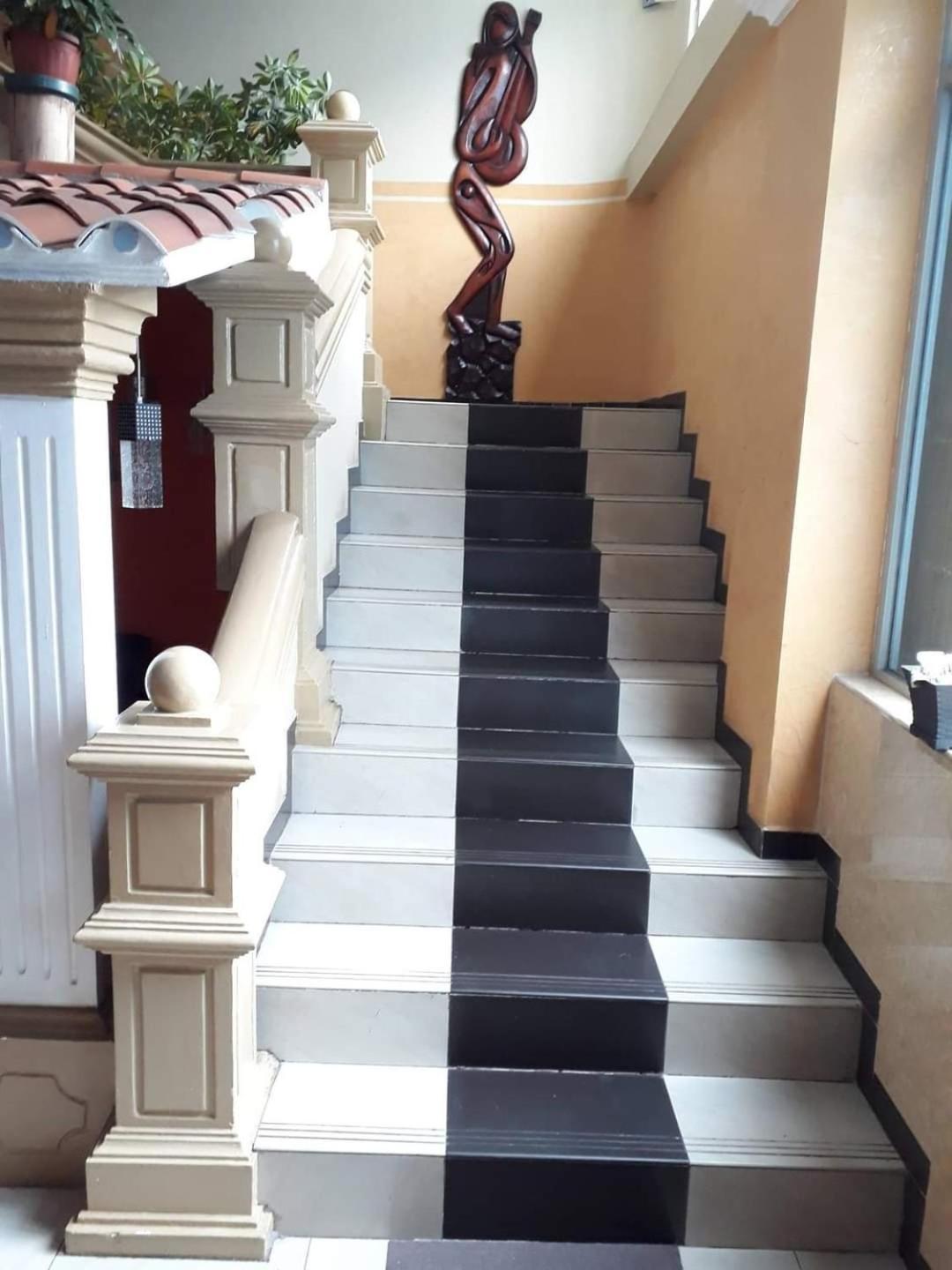 فندق Hostal Zamorano كويتو المظهر الخارجي الصورة